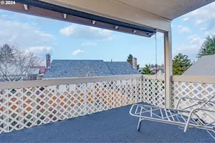 2119 NE 158th Ave, Portland, OR 97230 - Photo 32