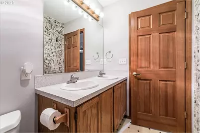 23465 S Central Point Rd, Canby, OR 97013 - Photo 28