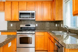 15565 Bachelor Ave, Sandy, OR 97055 - Photo 8