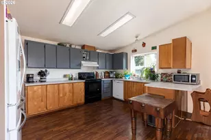 76654 Heath Rd, Rainier, OR 97048 - Photo 4