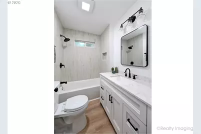 1330 NE 33rd Ave, Portland, OR 97232 - Photo 10