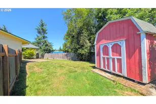 1800 Carver Pl, Cottage Grove, OR 97424 - Photo 20