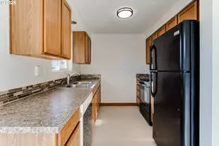 3503 Oregon Ave, Springfield, OR 97478 - Photo 10