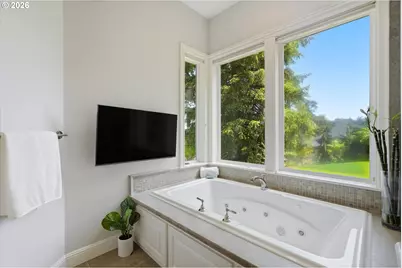 17980 SW Snowberry Ct, Sherwood, OR 97140 - Photo 6