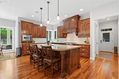 17980 SW Snowberry Ct, Sherwood, OR 97140 - Photo 4