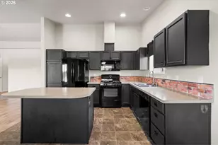 122 Falcon Ct, Boardman, OR 97818 - Photo 12