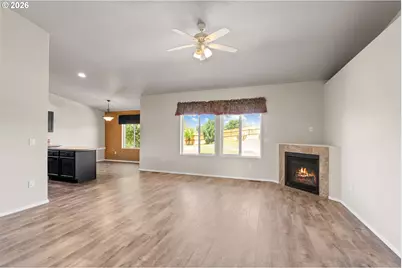 122 Falcon Ct, Boardman, OR 97818 - Photo 4