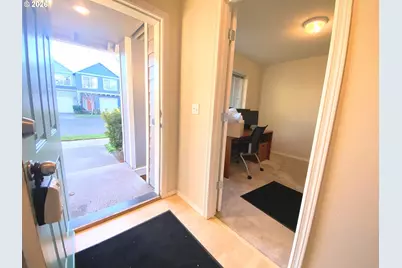 17446 SW October Ct, Beaverton, OR 97003 - Photo 16