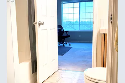 17446 SW October Ct, Beaverton, OR 97003 - Photo 12