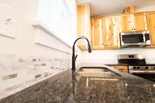 320 Heritage Ln, Union, OR 97883 - Photo 8