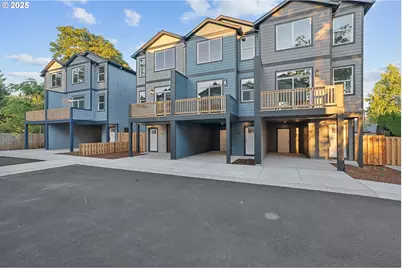 11191 SE Stark St, Portland, OR 97216 - Photo 2