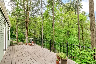 2877 Timberline Dr, Eugene, OR 97405 - Photo 38