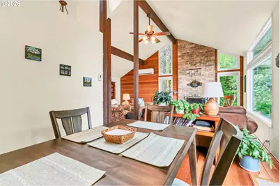 2877 Timberline Dr, Eugene, OR 97405 - Photo 14
