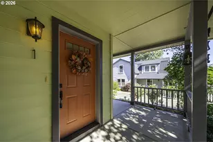 923 Bellview Ave, Ashland, OR 97520 - Photo 8