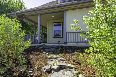 923 Bellview Ave, Ashland, OR 97520 - Photo 12