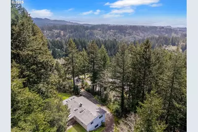 96741 Duley Creek Rd, Brookings, OR 97415 - Photo 2