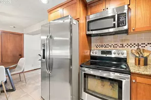 665 E Dartmouth St, Gladstone, OR 97027 - Photo 8