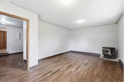 27688 S Highway 213, Mulino, OR 97042 - Photo 24
