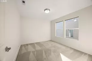 4638 NW Dresden Pl, Portland, OR 97229 - Photo 20
