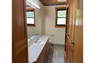 28500 Ruth Ln, Eugene, OR 97402 - Photo 6