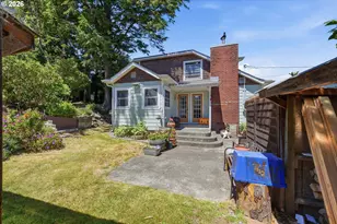1954 Madrona St, North Bend, OR 97459 - Photo 28