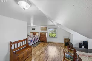 1954 Madrona St, North Bend, OR 97459 - Photo 16