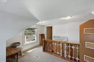 1954 Madrona St, North Bend, OR 97459 - Photo 14