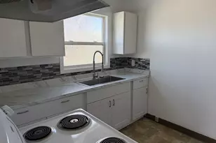 2406 E 10th St, The Dalles, OR 97058 - Photo 14