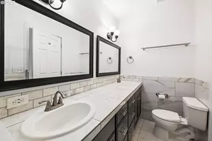 11102 NE Beech St, Portland, OR 97220 - Photo 20