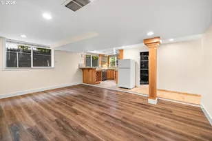 11102 NE Beech St, Portland, OR 97220 - Photo 28