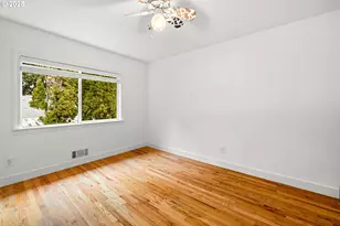 11102 NE Beech St, Portland, OR 97220 - Photo 14