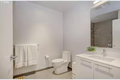 1150 NW Quimby St #204, Portland, OR 97209 - Photo 22
