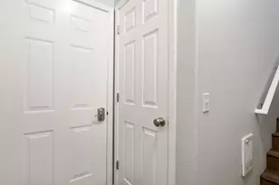 2622 NW Kennedy Ct, Portland, OR 97229 - Photo 22