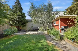 4511 SE Clay St, Portland, OR 97215 - Photo 36