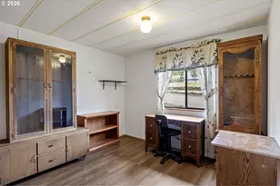 3626 NW Broad St, Roseburg, OR 97471 - Photo 22