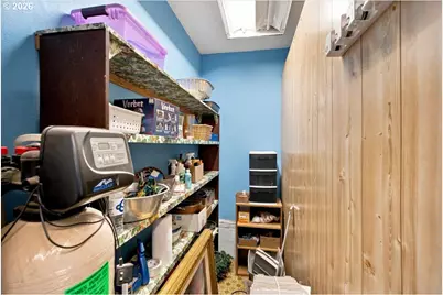 960 Grape St, Sweet Home, OR 97386 - Photo 42
