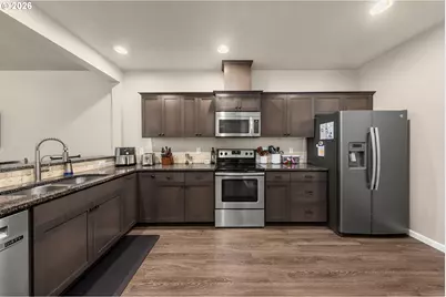 10907 NE 44th St, Vancouver, WA 98682 - Photo 10