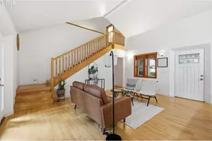 3026 Hendricks Hill Dr, Eugene, OR 97403 - Photo 8