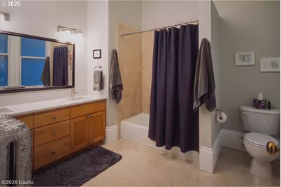 133 NW 18th Ave #8, Portland, OR 97209 - Photo 18