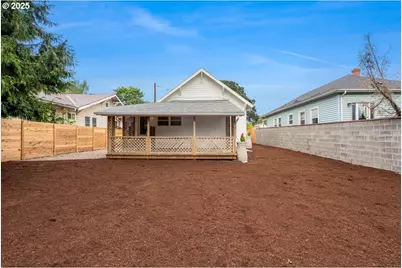 7216 N Ivanhoe St, Portland, OR 97203 - Photo 30