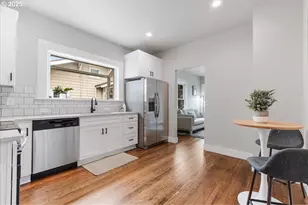 7216 N Ivanhoe St, Portland, OR 97203 - Photo 12