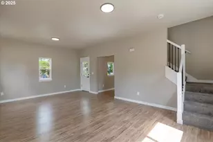 494 17th St, Salem, OR 97301 - Photo 10
