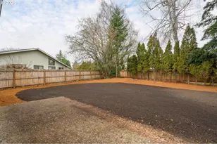 161 Lynnbrook Dr, Eugene, OR 97404 - Photo 32