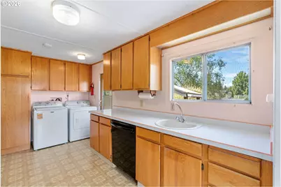 3686 Mud Alley Dr, Hood River, OR 97031 - Photo 12