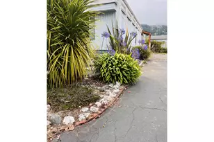 15505 Oceanview Dr, Brookings, OR 97415 - Photo 10