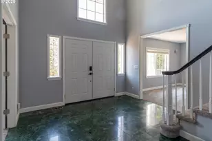 416 Elmar Dr, Winchester, OR 97495 - Photo 2