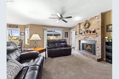 20517 SW 98th Ct, Tualatin, OR 97062 - Photo 20