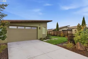 177 Blue Heron Ct, The Dalles, OR 97058 - Photo 2