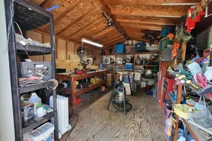 305 S 3rd St, Cottage Grove, OR 97424 - Photo 26