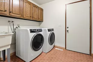 501 N Buckley Ln, Newberg, OR 97132 - Photo 32